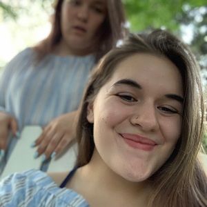 Meet your Posher, Ashley